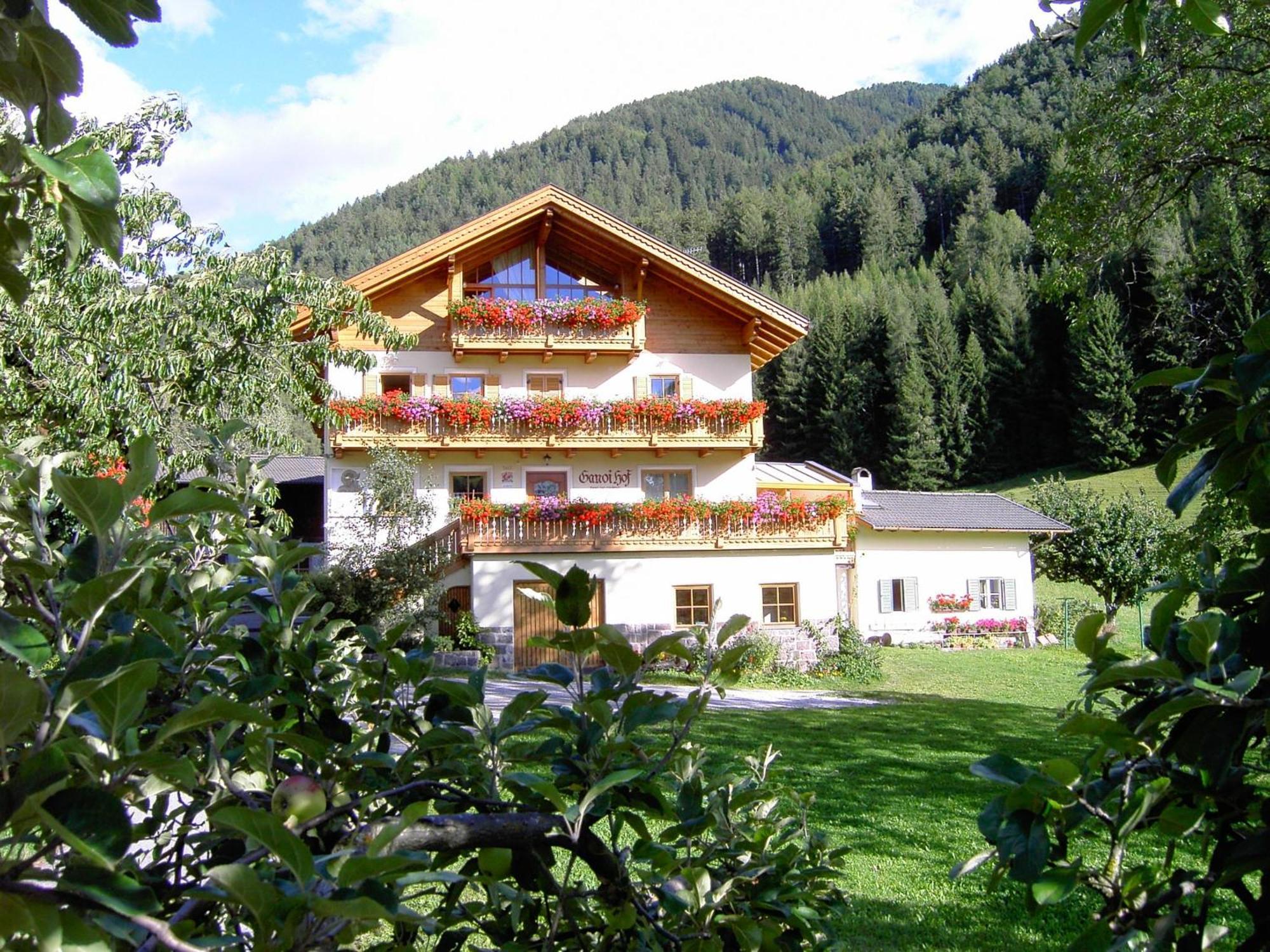 Ganoihof Apartments Funes  Esterno foto